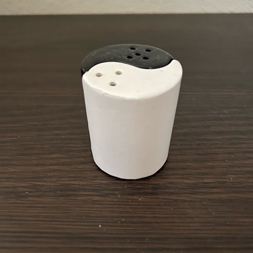 Black and White Ceramic Salt and Pepper Shaker Set